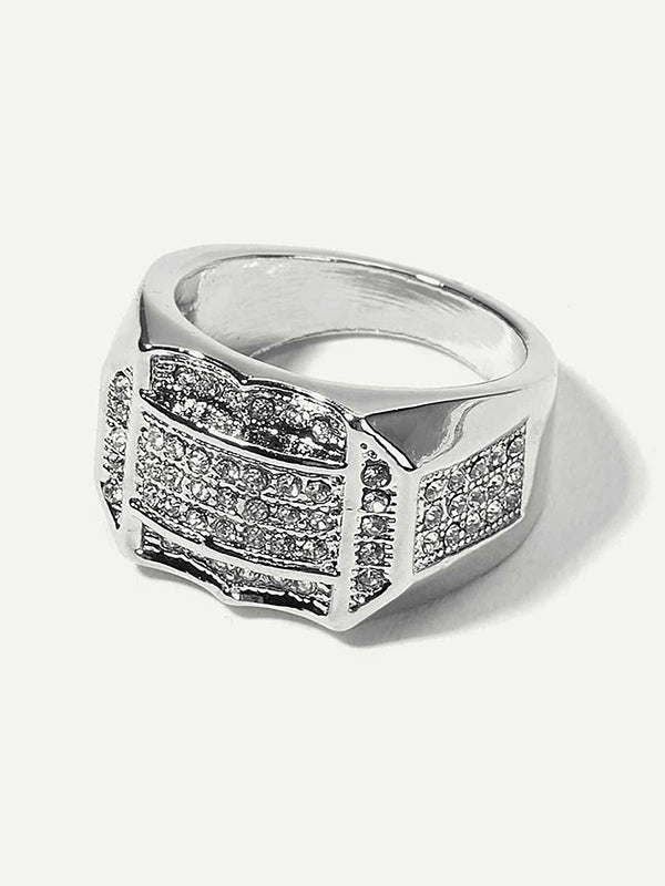 Luxurious full diamond ring